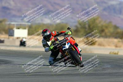 media/Jan-09-2022-SoCal Trackdays (Sun) [[2b1fec8404]]/Turn 14 (10am)/